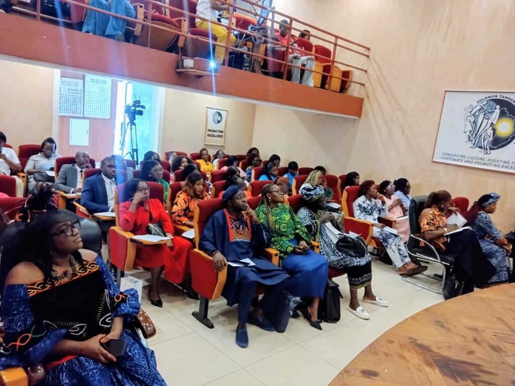 Conférence sur l’engagement des jeunes et le développement durable